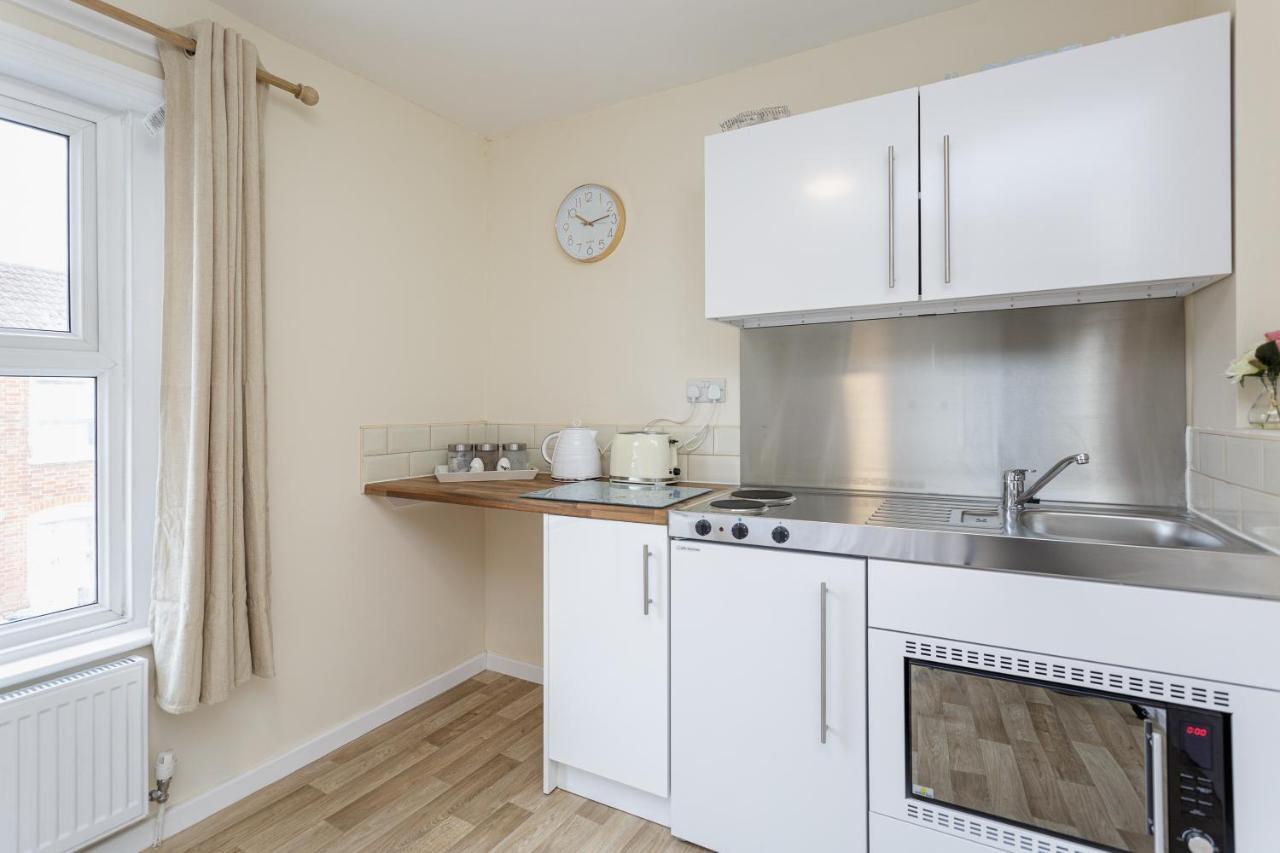 Blackberry - Stylish Self-Contained Flats In Soton City Centre Southampton Buitenkant foto