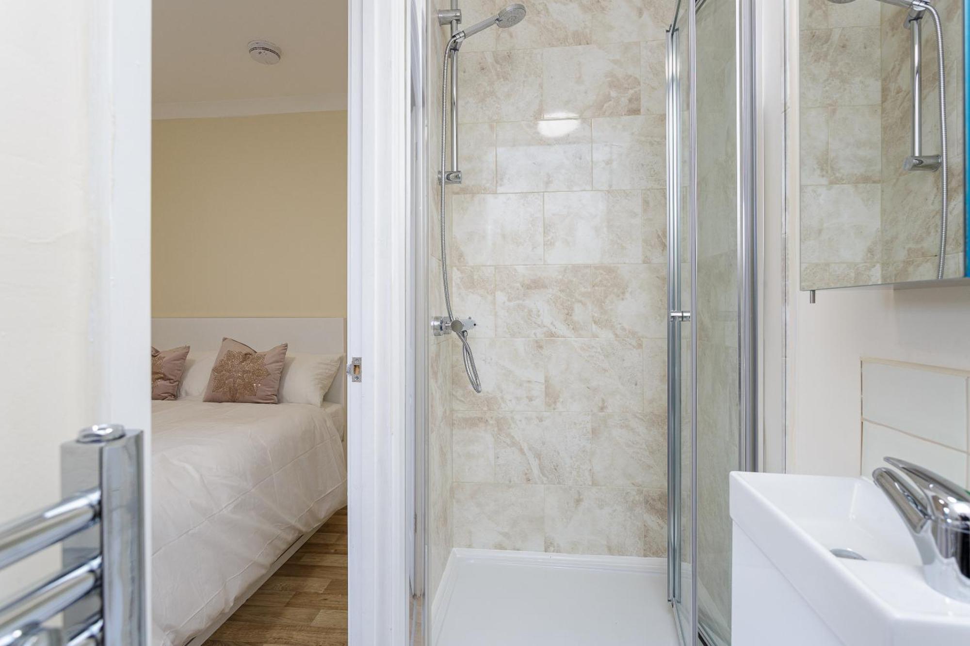 Blackberry - Stylish Self-Contained Flats In Soton City Centre Southampton Kamer foto